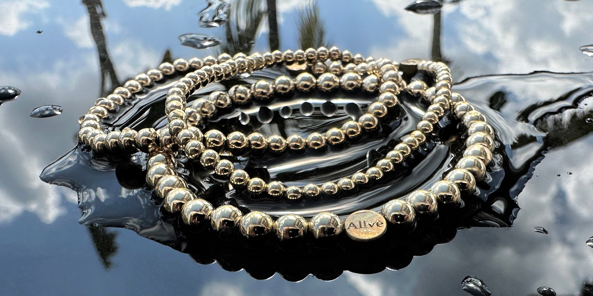 Bracelet Guide: How to Wear a Delicate Gold Bracelet - Liz James Designs